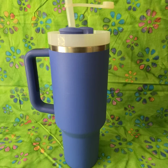 Stanley Blue Tumbler with Handle - Picture 2 of 5